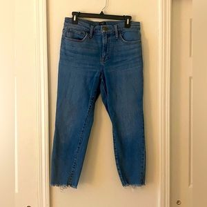 J.Crew Petite 10" high-rise skinny jean in all-day stretch. Size 29P.